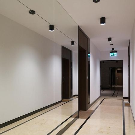 Exclusive 2Br! Apartment In Center +Netflix +Gym Warszawa Exteriör bild