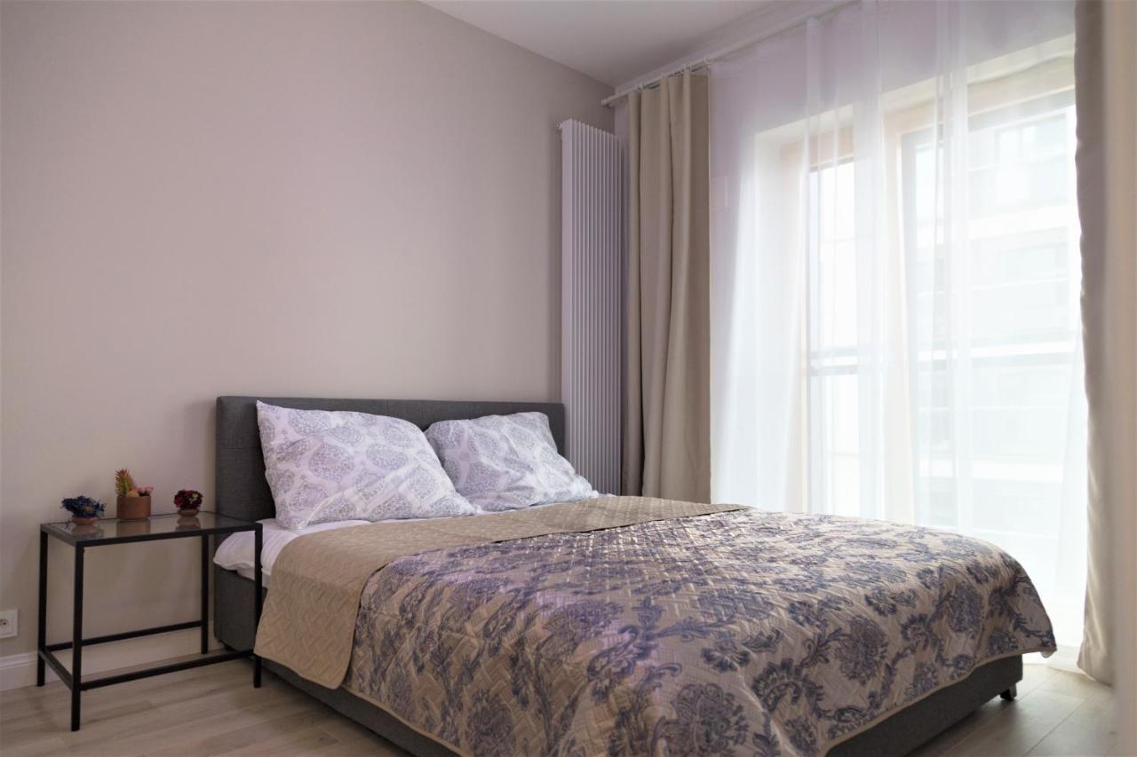 Exclusive 2Br! Apartment In Center +Netflix +Gym Warszawa Exteriör bild