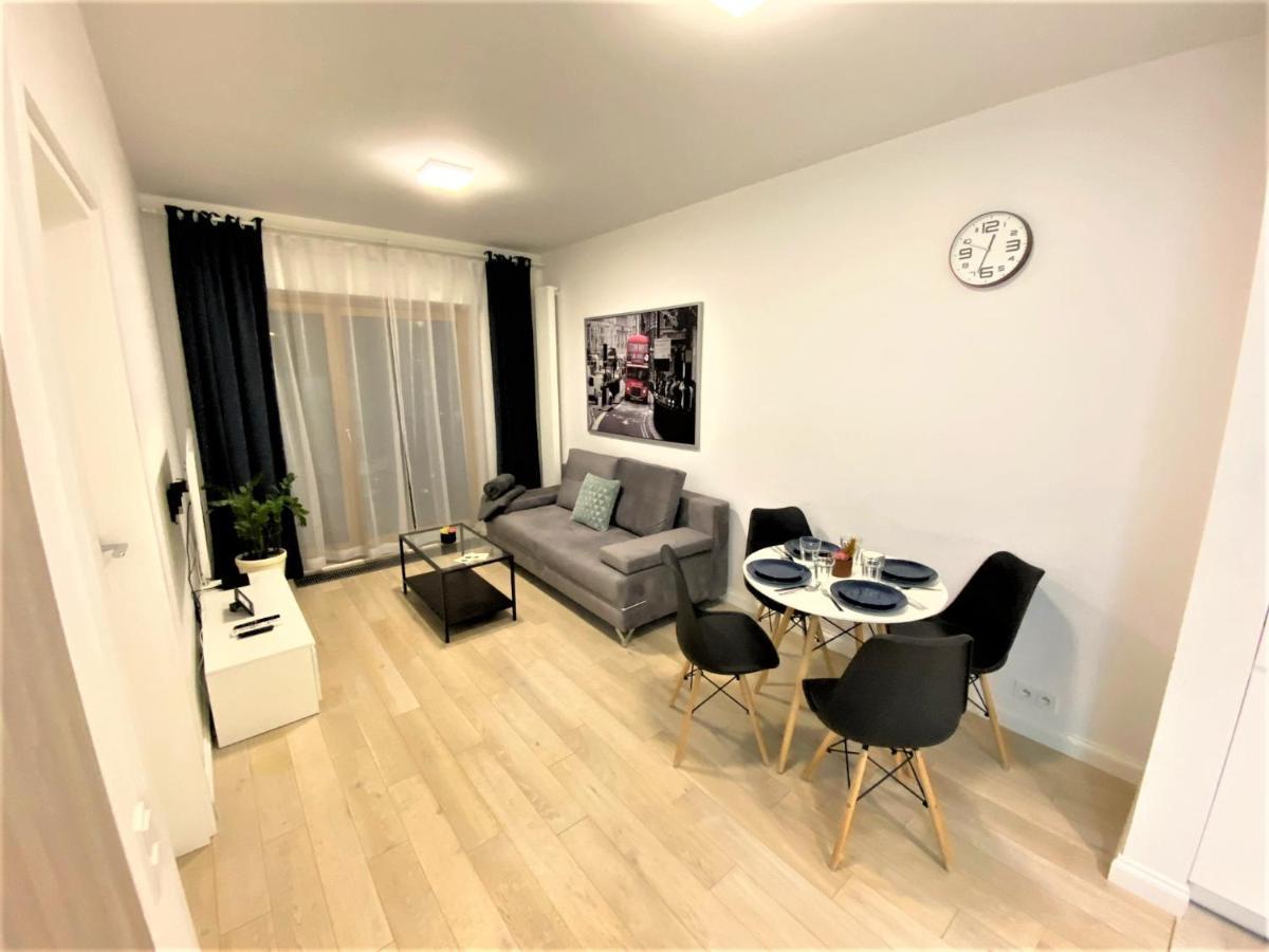 Exclusive 2Br! Apartment In Center +Netflix +Gym Warszawa Exteriör bild